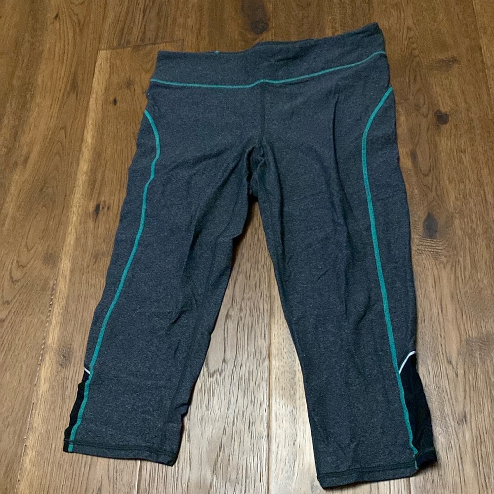 American eagle ankle athletic pants